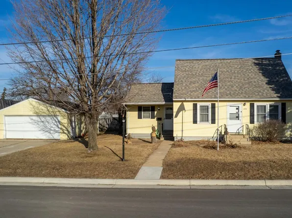 223 Prospect St SE, Chatfield, MN 55923