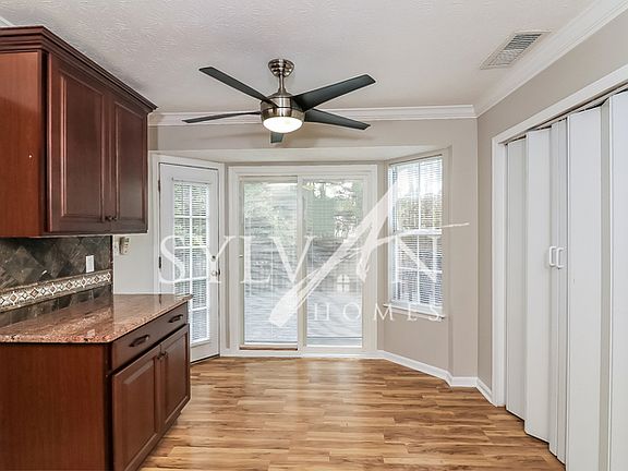 5th image of 3595 Dyer Parke Ln SW