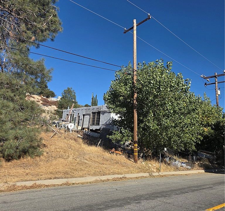 2nd image of 42530 Ranch Club Rd