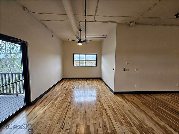 5th image of 67 Village Dr Unit 2A