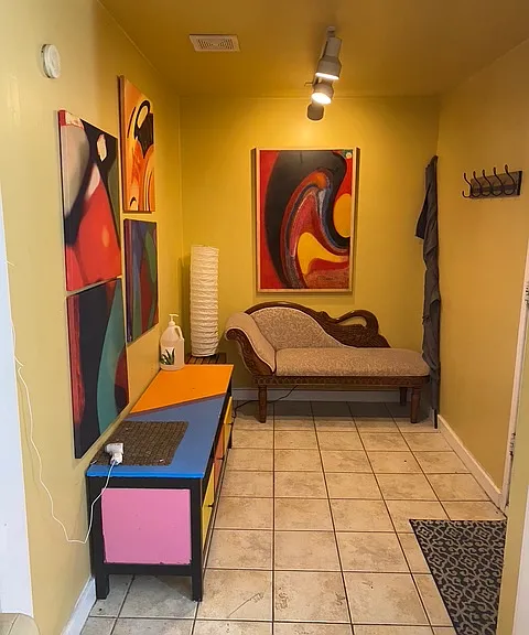 108 S University St #4 — Photo 2