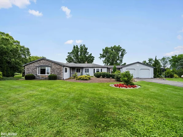 27550 School Section Rd, Richmond, MI 48062