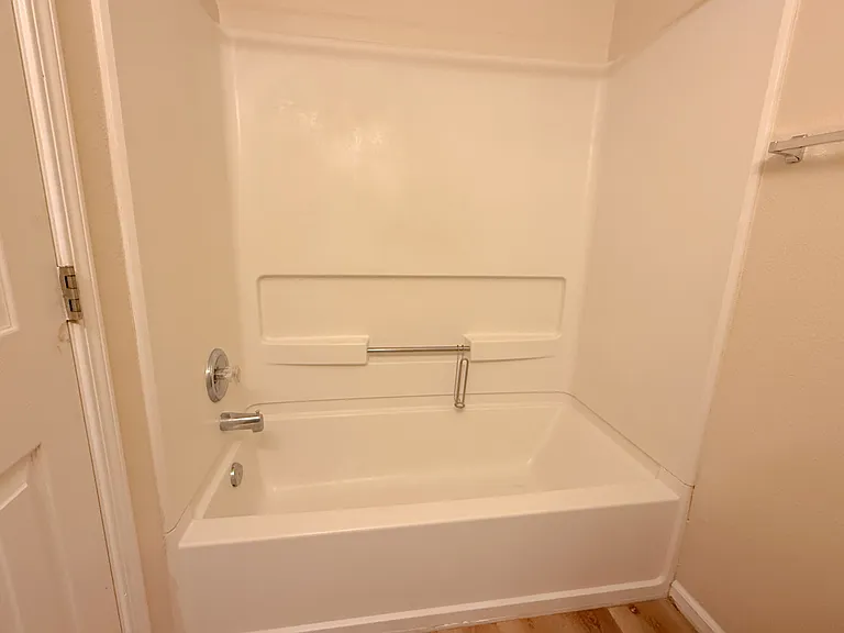 12754 Crescent Dr — Photo 22