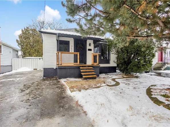 269 E 28th St, Hamilton, ON L8V 3J2
