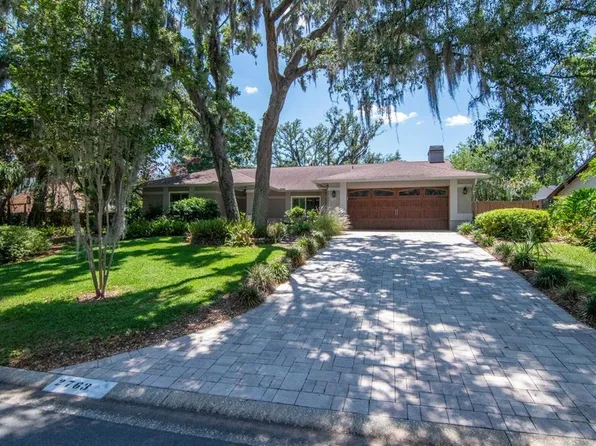 2763 Buckhorn Oaks Dr, Valrico, FL 33594