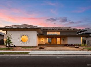 2416 W Carnegie St, Edinburg, TX 78539