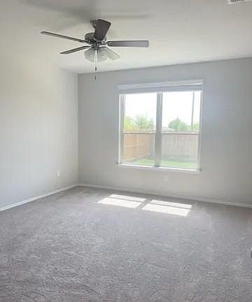 5th image of 226 Jaycen Ln