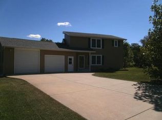 11784 Timberline Dr, Granville, IL 61326