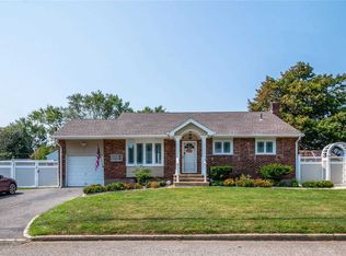 1444 Baldwin Blvd, Bay Shore, NY 11706