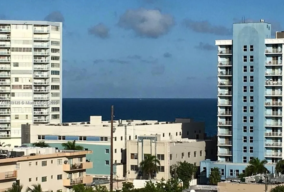 1 bed, 898 sqft, $2,500 — Photo 1