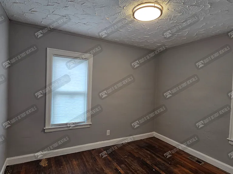 14375 Coyle St — Photo 14