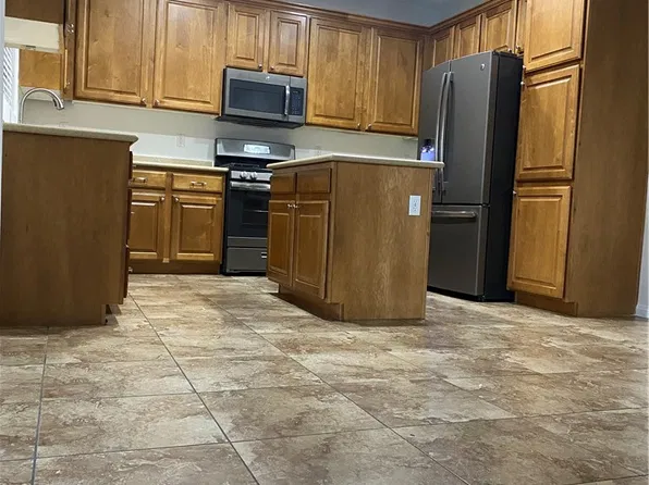 8015 Aztec Basin Ave, Las Vegas, NV 89131