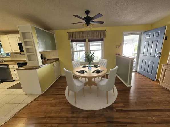 2370 Warbler Cir #1425, Lakeland, FL 33810