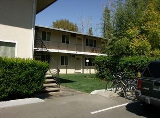 720 D St APT 6, Davis, CA 95616