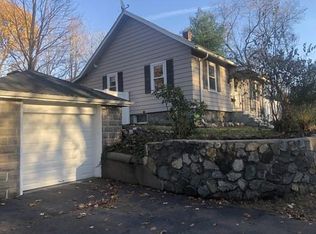 315 Swains Pond Ave, Melrose, MA 02176