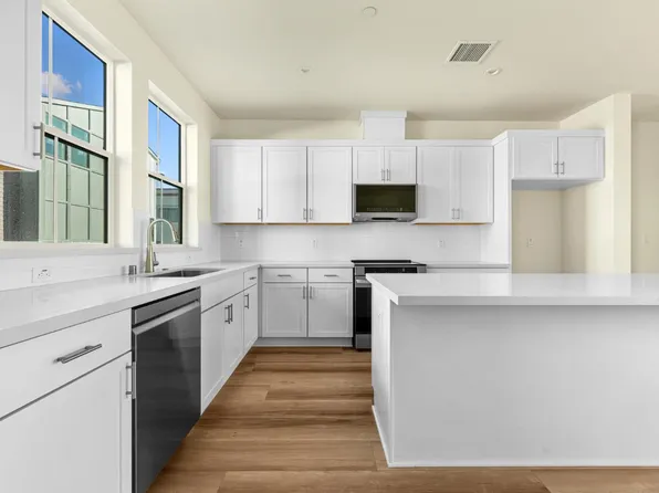 204 Wakeful Way, Rohnert Park, CA 94928