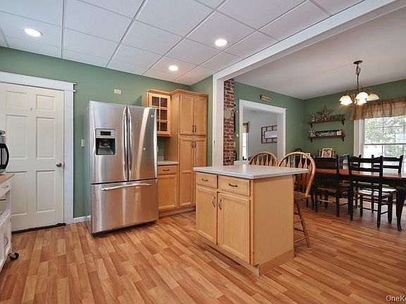 5th image of 53 Yorktown Road