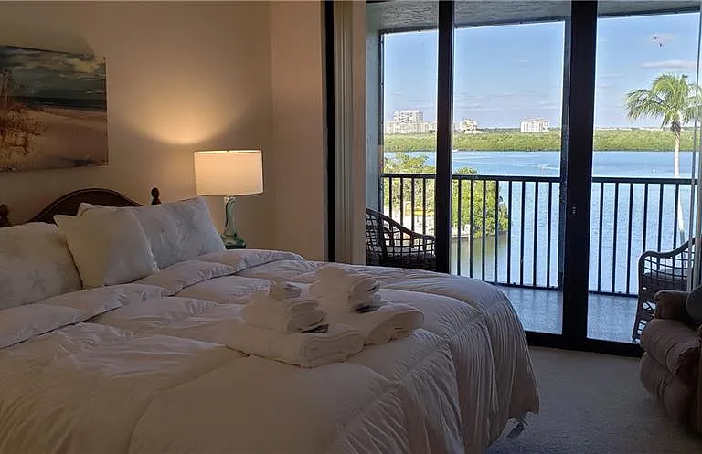 15 Bluebill Ave #406 — Photo 9