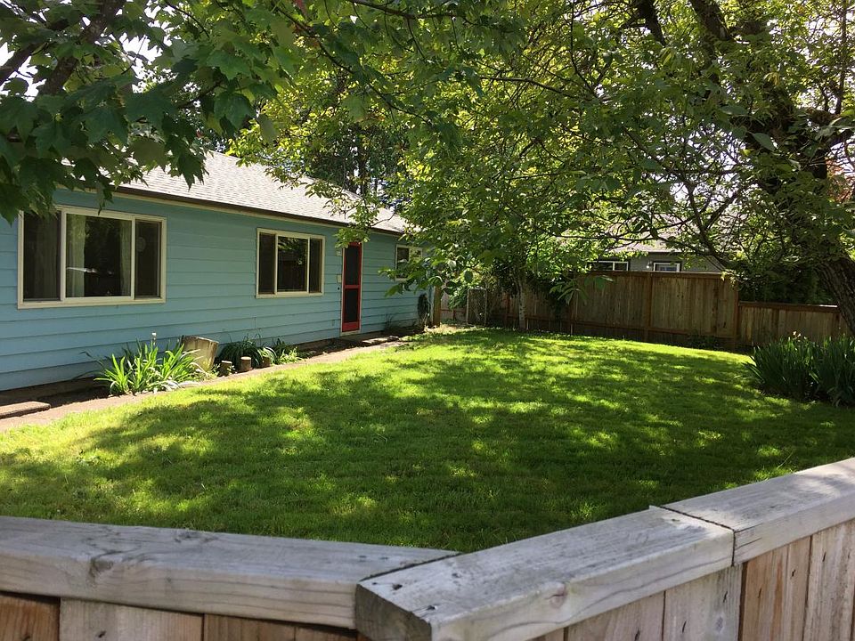 Front & Yard