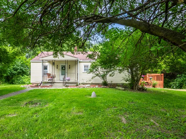 1721 E County Road 400 S, Muncie, IN 47302