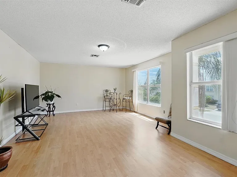 13054 Prairie Meadows Dr — Photo 12