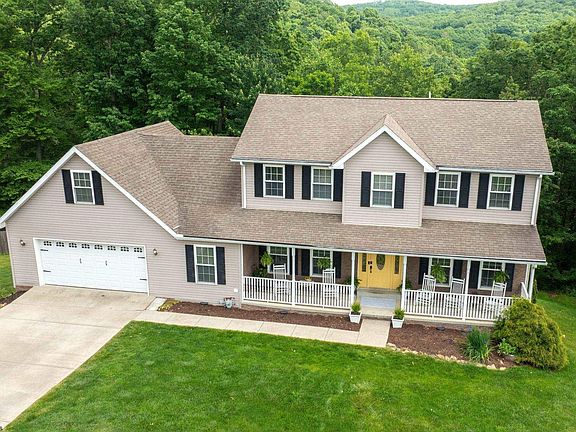4th image of 3143 Sylvan Dr