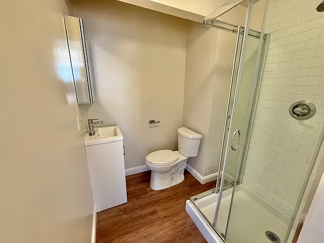 996 Valencia St #6 — Photo 14