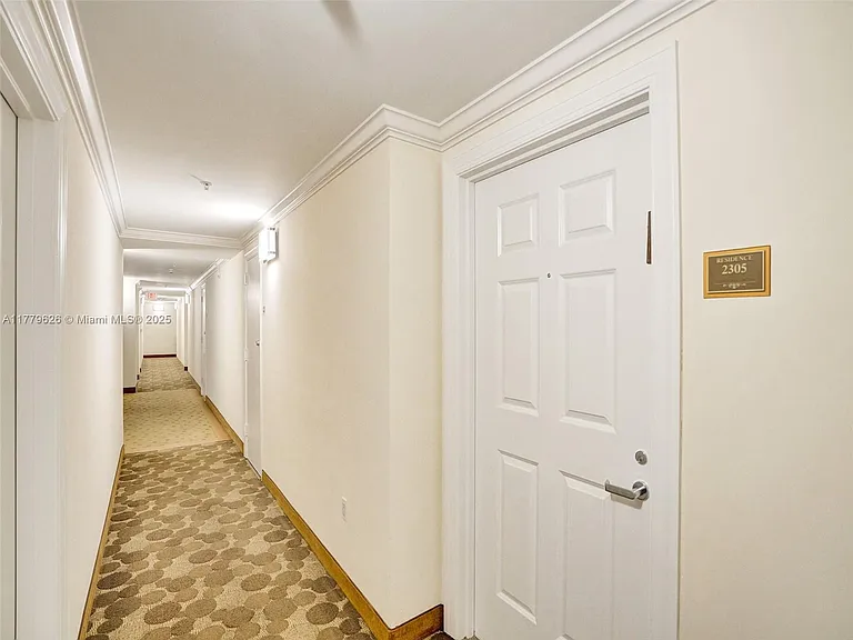 16699 Collins Ave #2305 — Photo 33
