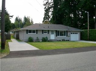 10 E Beech St, Hat island, WA 98203