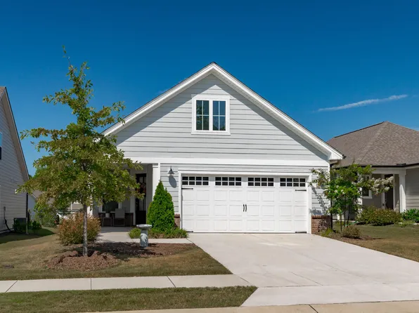 1518 Hornbeam Rd, Fuquay Varina, NC 27526