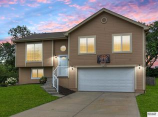 20705 Frances St, Gretna, NE 68028