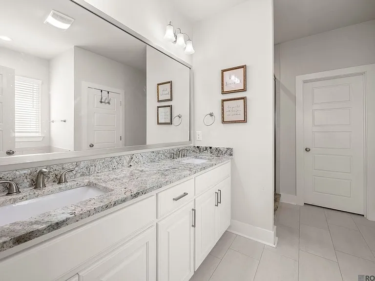 3143 Canewood Ln — Photo 15