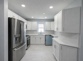 95 19th Ave #2, Newark, NJ 07103