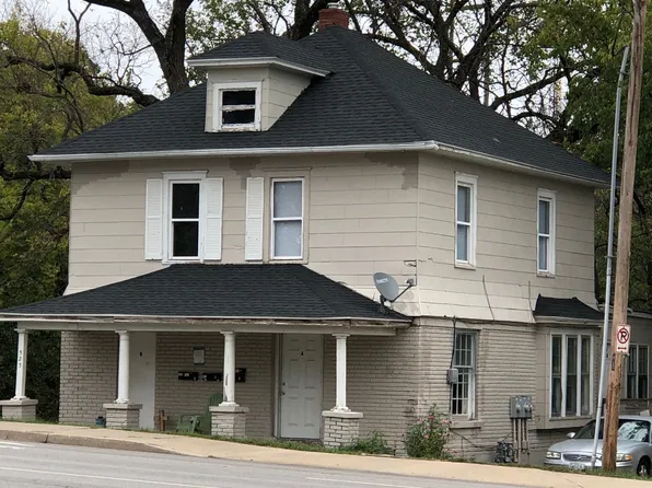 523 S Crysler Ave #A, Independence, MO 64052