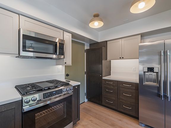 4th image of 18326 Mansel Ave #18326