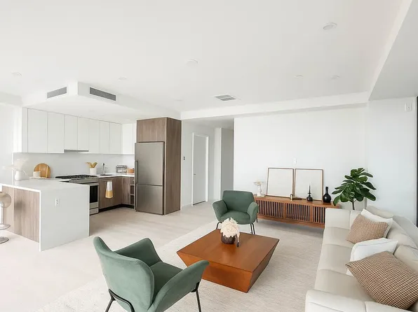 2286 Cropsey Avenue image 2 of 11