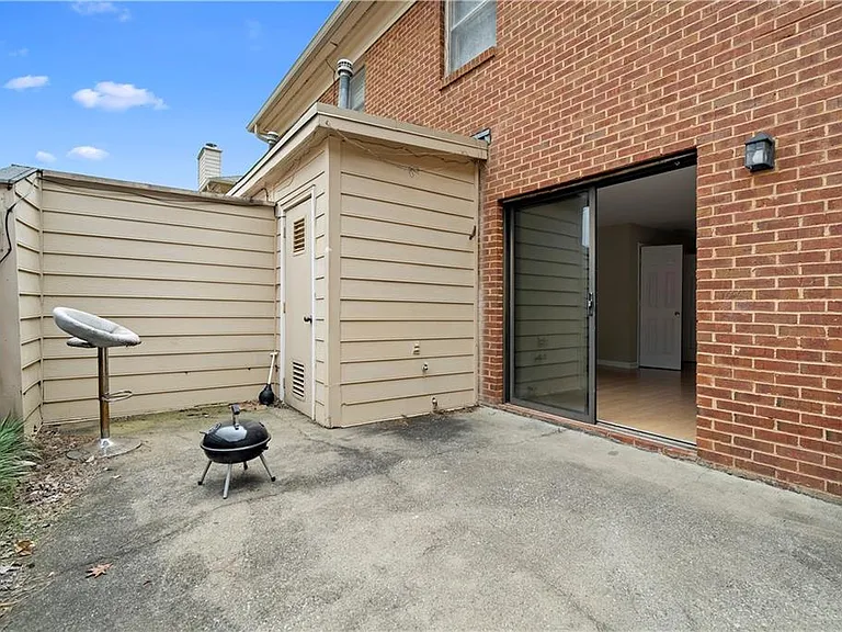2894 Webb Bridge Rd — Photo 15