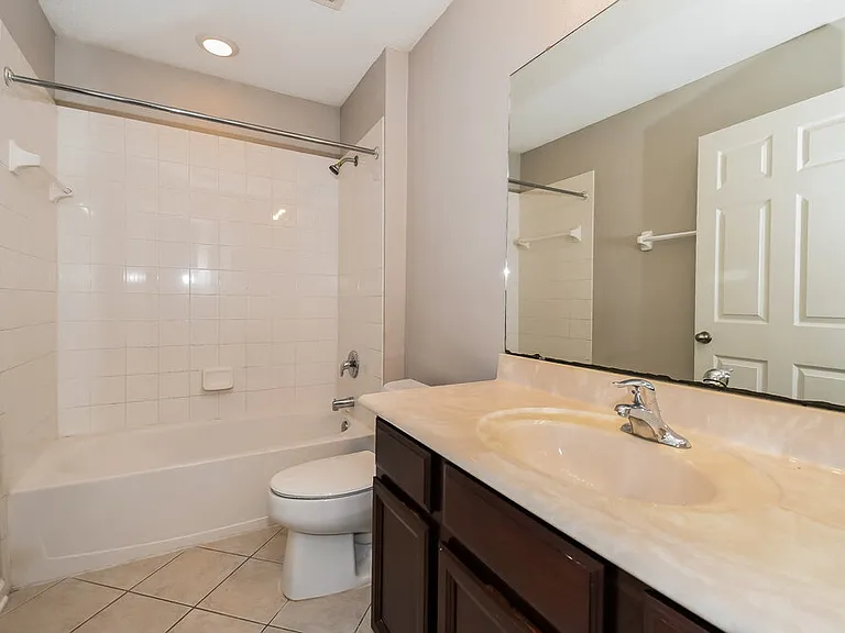 3645C Creswick Cir — Photo 15
