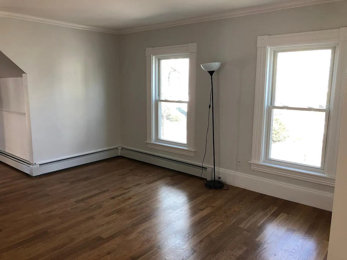 Building Photo - 106 Appleton St #2