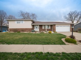 416 S Mississippi Ave, Morton, IL 61550
