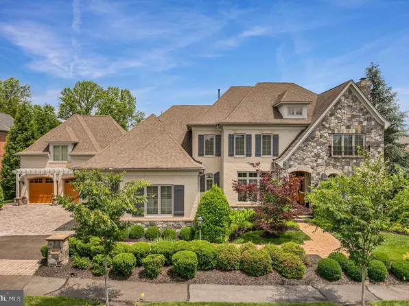 9628 Maymont Dr, Vienna, VA 22182