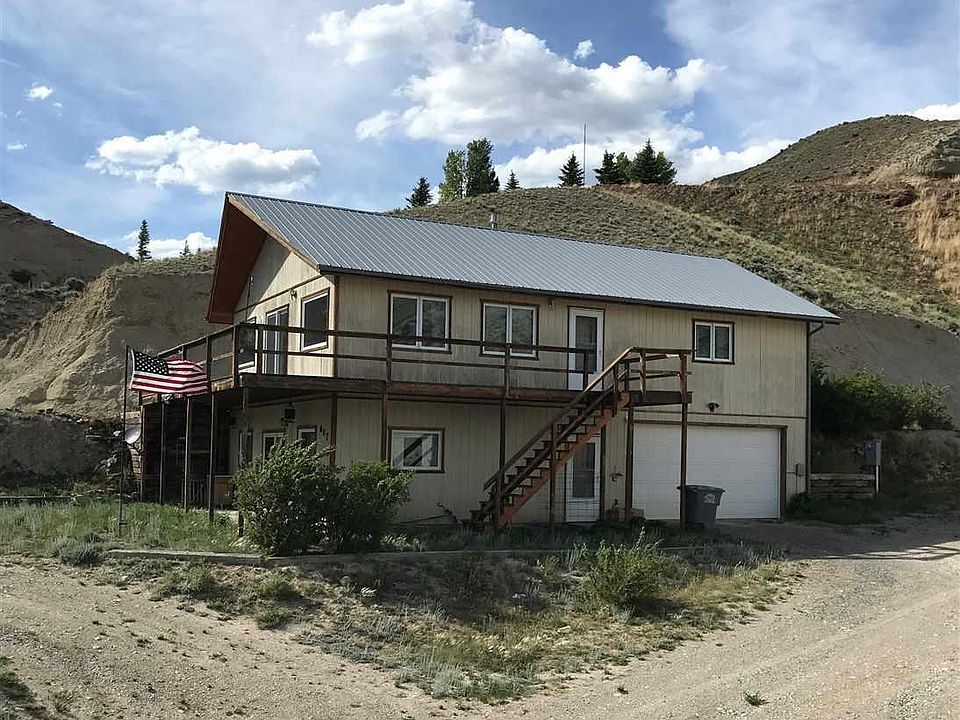 1st image of 607 Cliff Dr