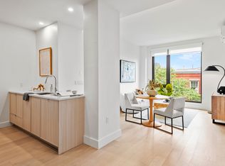 218 Front St #2042, Brooklyn, NY 11201