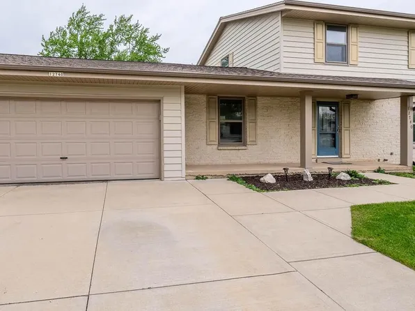 12740 W Eden TRAIL, New Berlin, WI 53151