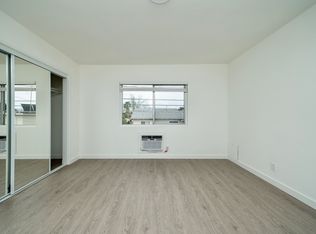 520 E Magnolia Blvd #P, Burbank, CA 91501
