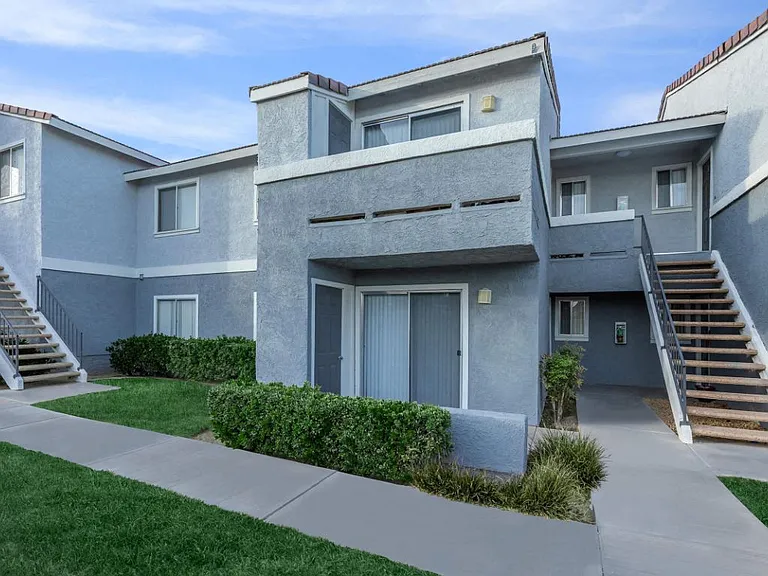 Desert Heights Apartment Homes — Photo 2