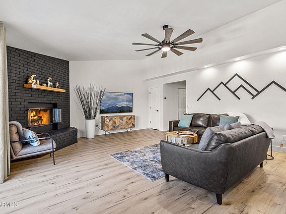 4th image of 2805 N WALNUT HILLS Drive #33