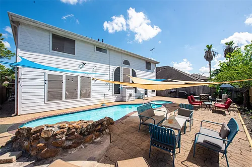 10815 Oak Bayou Ln Photo 1
