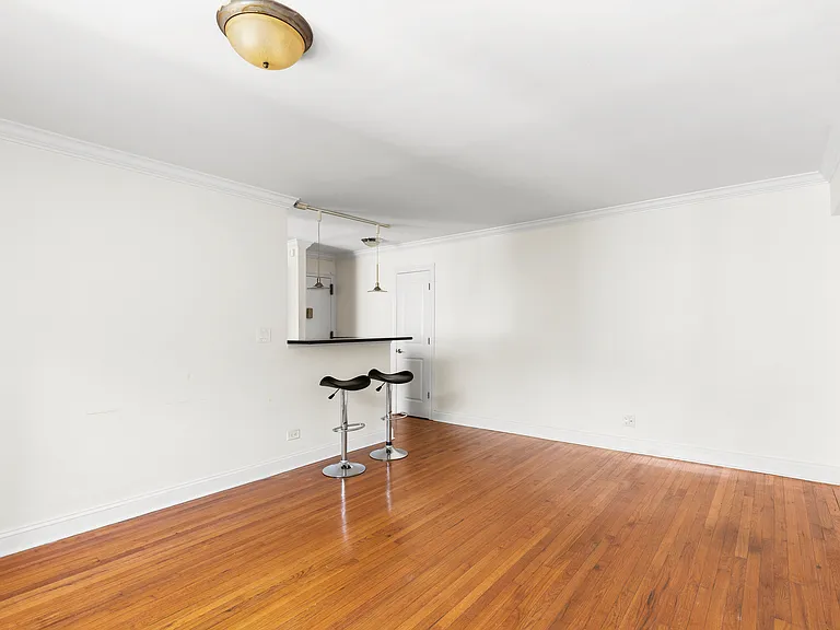 295 Bennett Ave #8G — Photo 3