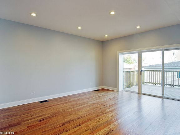5th image of 6154 W Berenice Ave